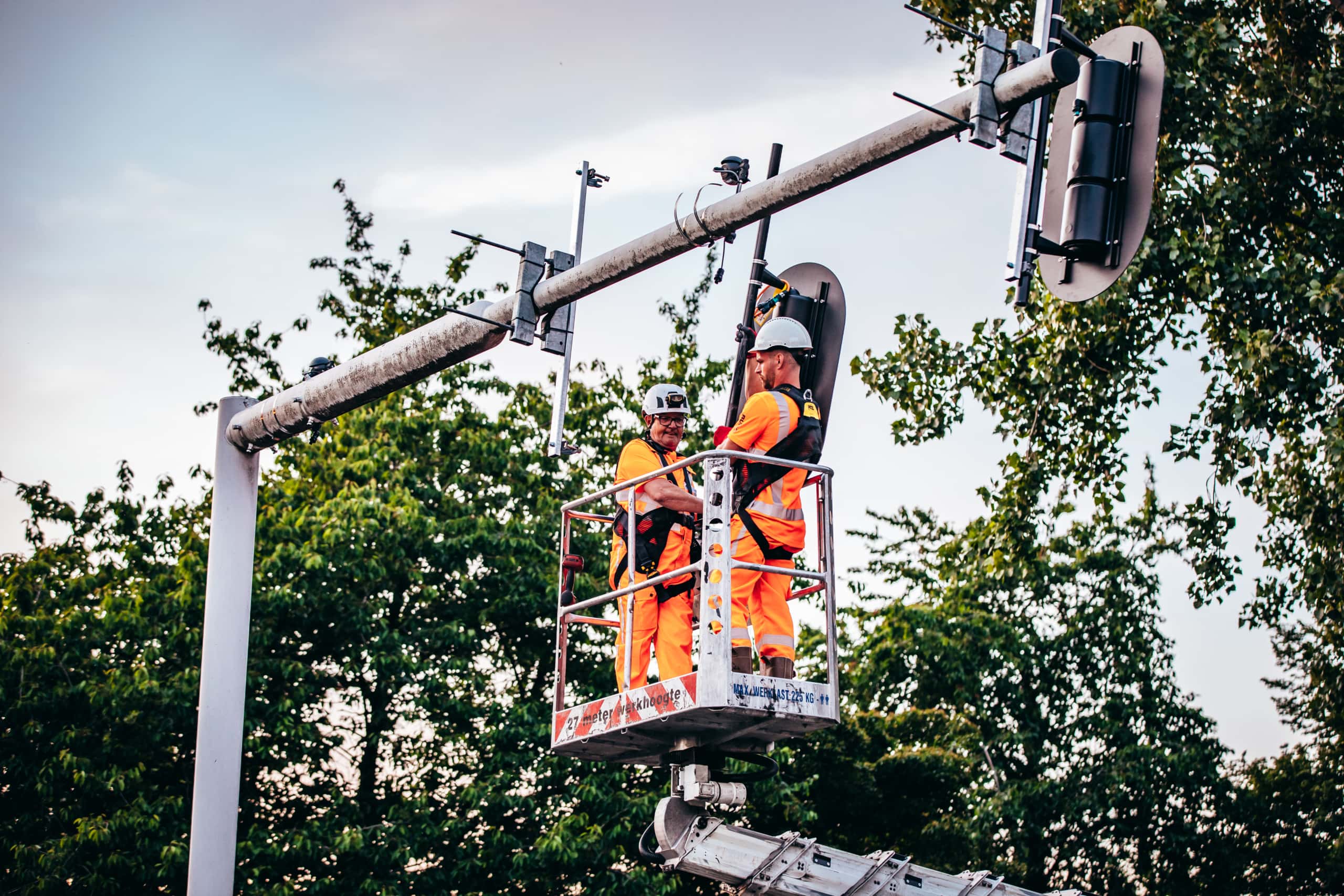 Verkeerslichten in Maarssenbroek vervangen zonder afsluiting dankzij inzet tijdelijke VRI